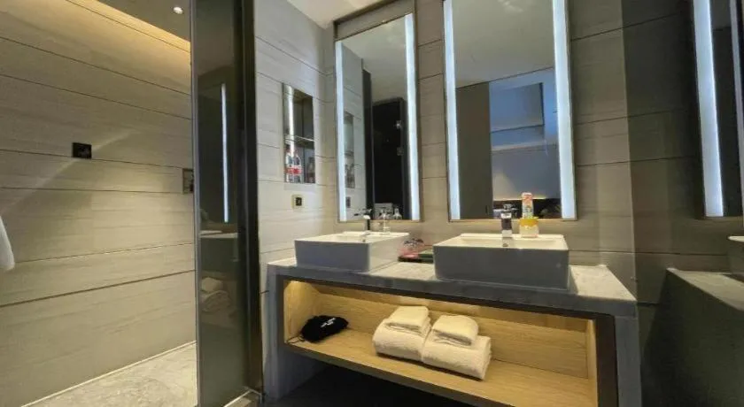 Echarm Plus Hotel Changsha High-speed Railway South Station Desiqin