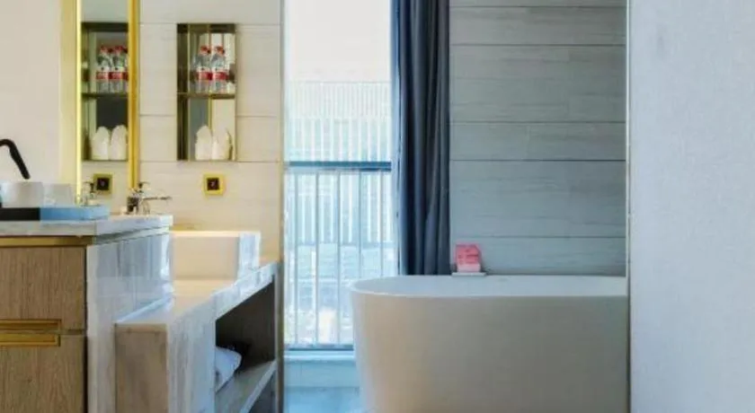 Echarm Plus Hotel Changsha High-speed Railway South Station Desiqin