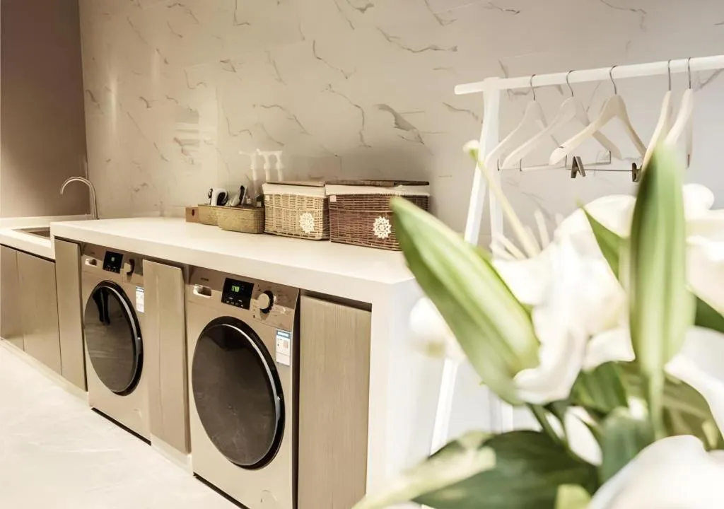 Echarm Plus Hotel Changsha High-speed Railway South Station Desiqin