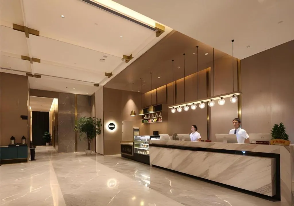 Echarm Plus Hotel Changsha High-speed Railway South Station Desiqin