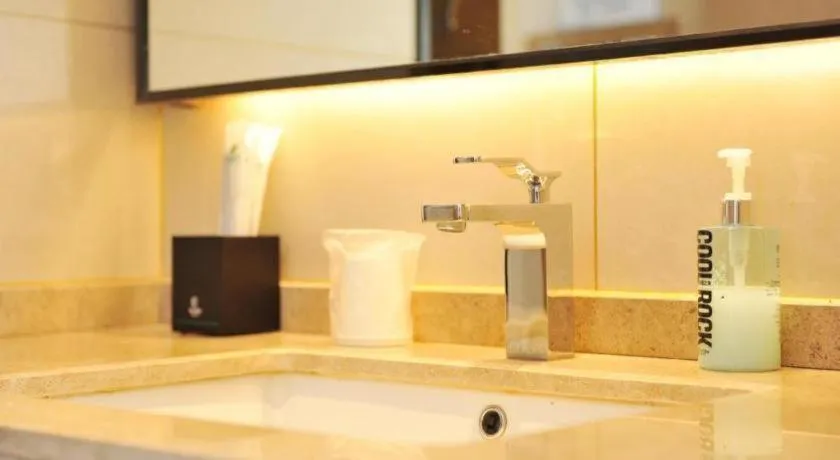 City Comfort Inn Wuhan Wangjiawan Longyangcun Metro Station