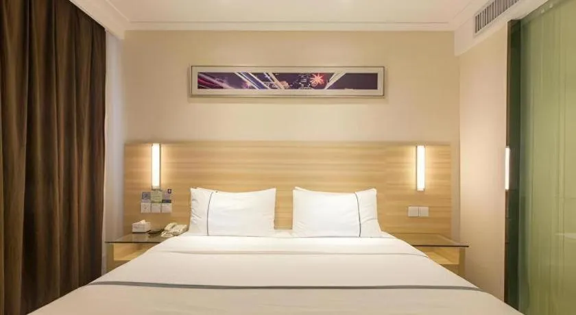 Bed in City Comfort Inn Wuhan Wangjiawan Longyangcun Metro Station