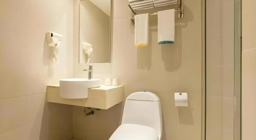 City Comfort Inn Wuhan Wangjiawan Longyangcun Metro Station