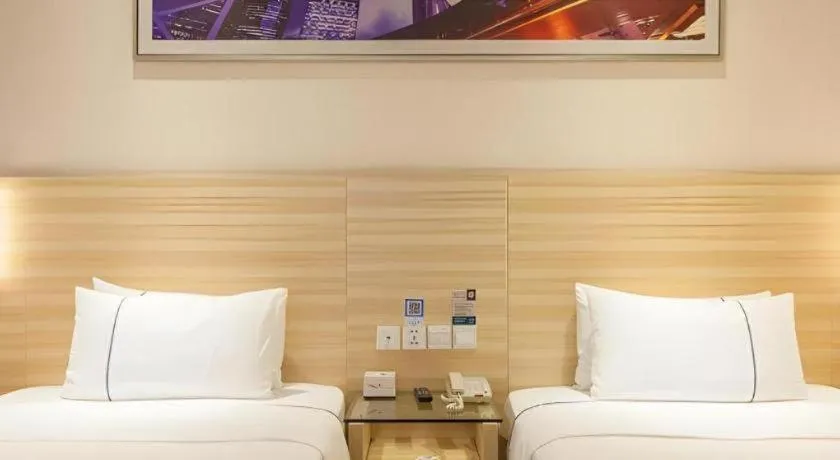 Bed in City Comfort Inn Wuhan Wangjiawan Longyangcun Metro Station