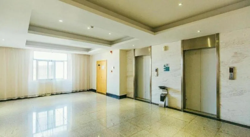 City Comfort Inn Wuhan Hongshan District Baishazhou Huangjiahu University Town