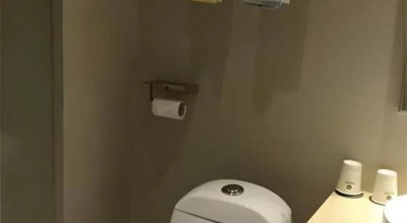 City Comfort Inn Wuhan Hongshan District Baishazhou Huangjiahu University Town