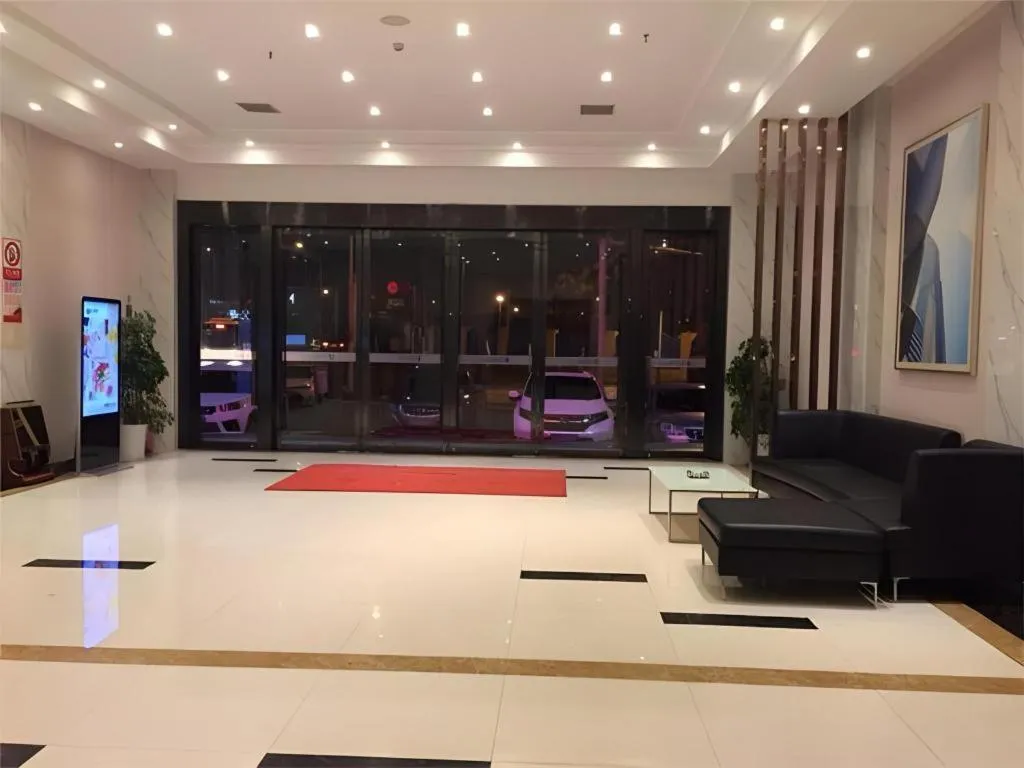 City Comfort Inn Wuhan Hongshan District Baishazhou Huangjiahu University Town