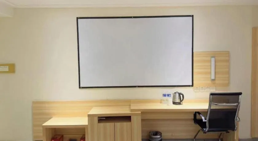 City Comfort Inn Wuhan Hongshan District Baishazhou Huangjiahu University Town