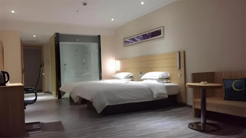 Bed in City Comfort Inn Wuhan Hongshan District Baishazhou Huangjiahu University Town