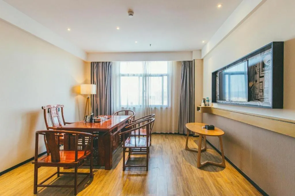 City Comfort Inn Wuhan Hongshan District Baishazhou Huangjiahu University Town