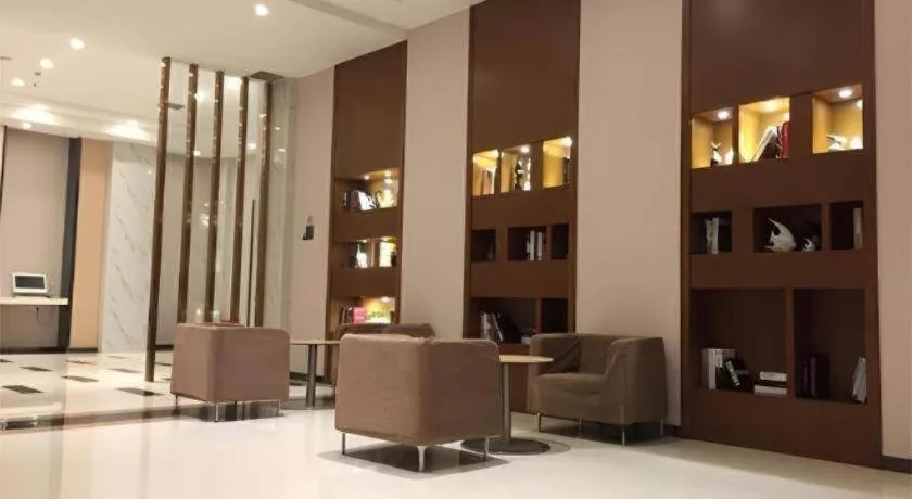 City Comfort Inn Wuhan Hongshan District Baishazhou Huangjiahu University Town