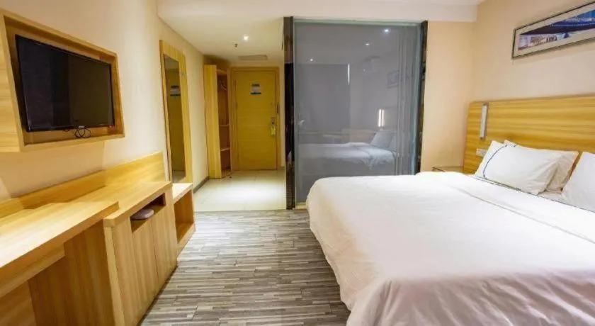 Bed in City Comfort Inn Wuhan Hongshan District Baishazhou Huangjiahu University Town