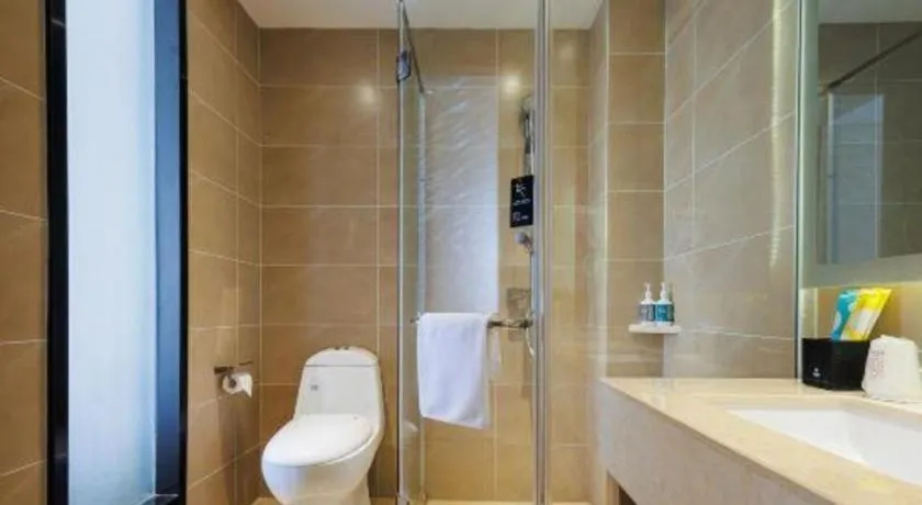 City Comfort Inn Wuhan Hongshan District Baishazhou Huangjiahu University Town