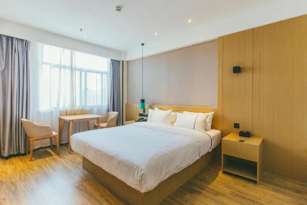 Bed in City Comfort Inn Wuhan Hongshan District Baishazhou Huangjiahu University Town