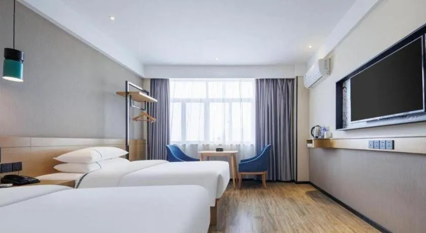 Bed in City Comfort Inn Wuhan Hongshan District Baishazhou Huangjiahu University Town