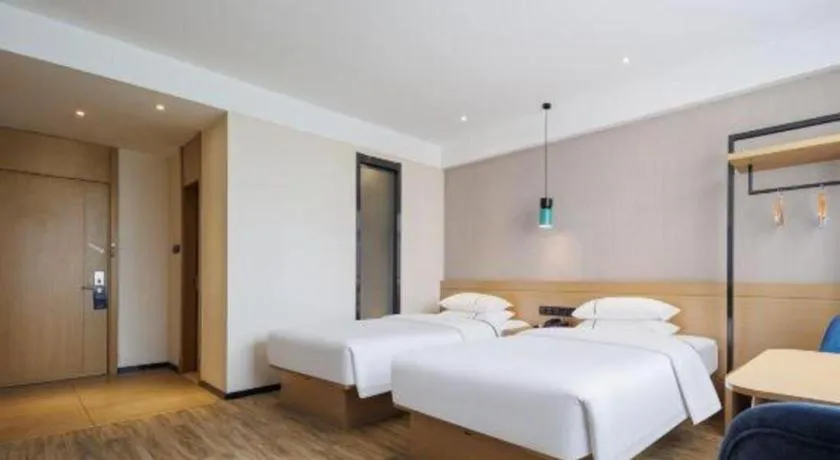 Bed in City Comfort Inn Wuhan Hongshan District Baishazhou Huangjiahu University Town