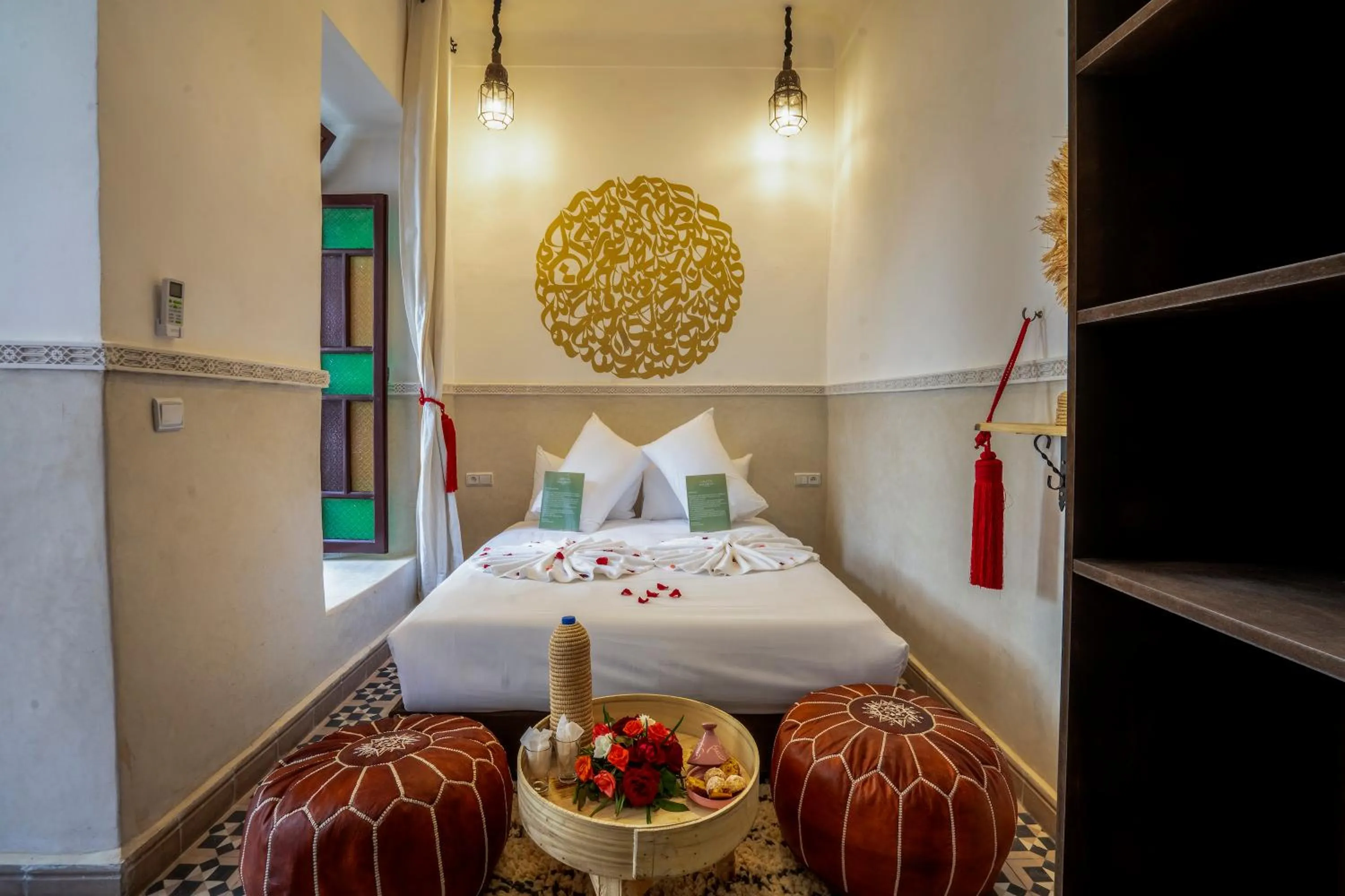Bedroom, Bed in Riad Nuits D'orient Boutique Hotel & SPA