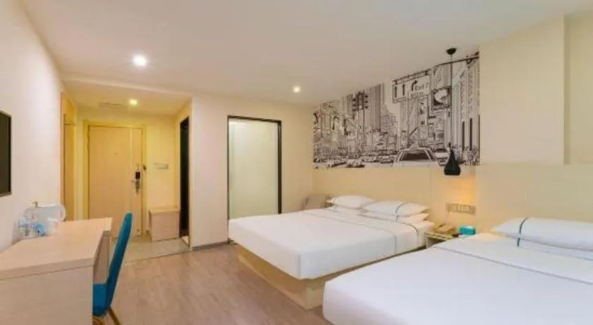 Bed in City Comfort Inn Guangzhou Dashi Metro Station Zoo Main Branch