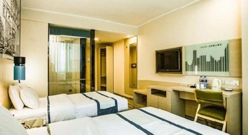 Bed in City Comfort Inn Guangzhou Dashi Metro Station Zoo Main Branch