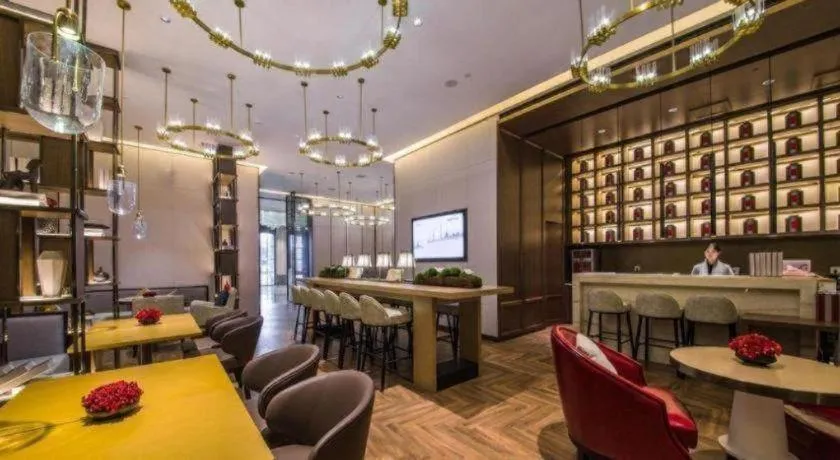 Echeng Hotel Changsha Evening News