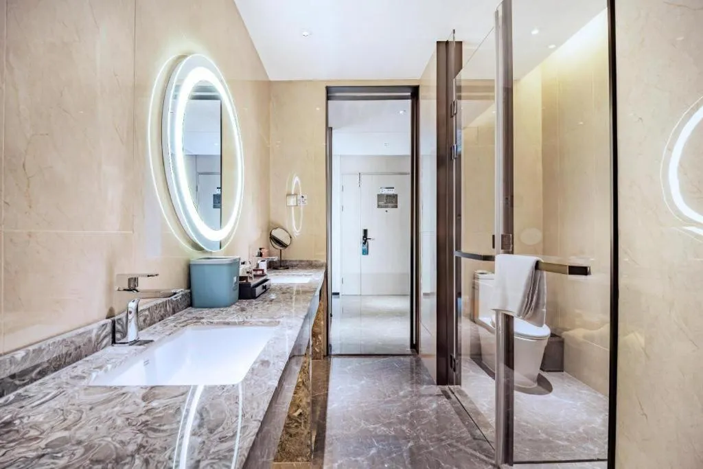 Echeng Hotel Changsha Evening News