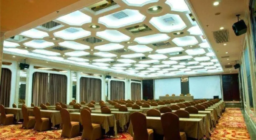 Echeng Hotel Changsha Evening News