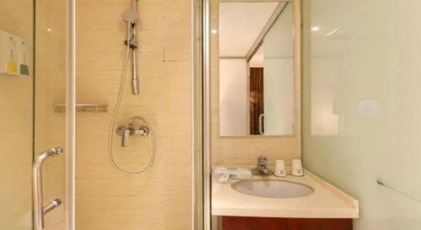 Jtour Inn Wuhan Hankou Railway East Plaza