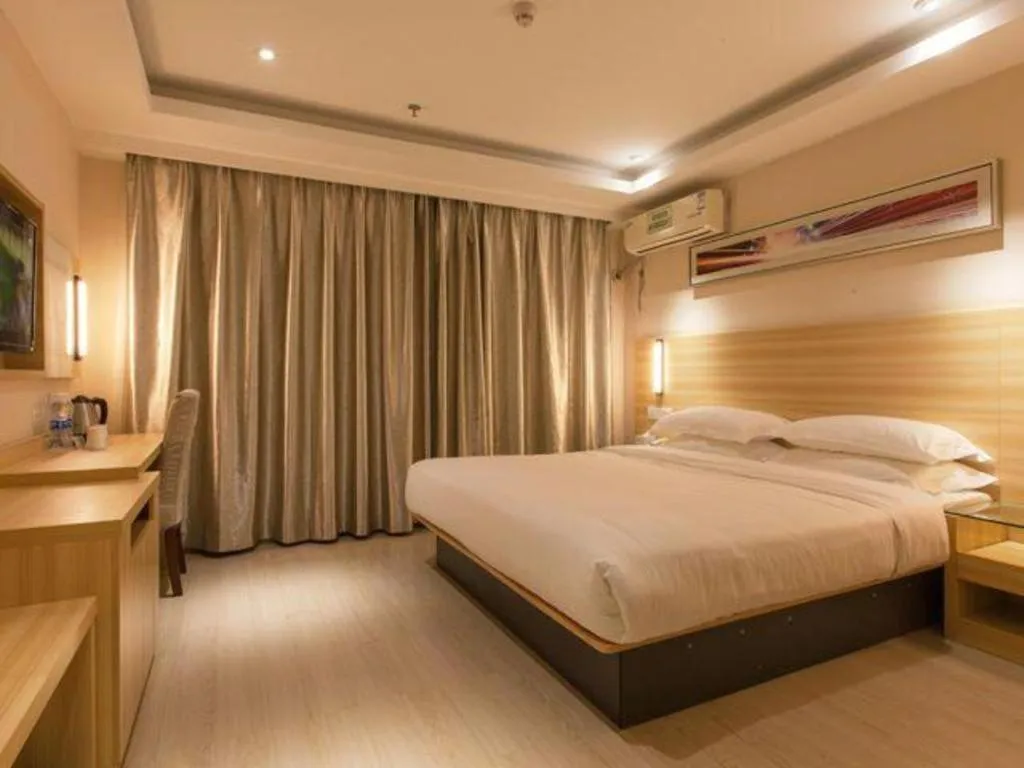 Bed in Jtour Inn Wuhan Hankou Railway East Plaza