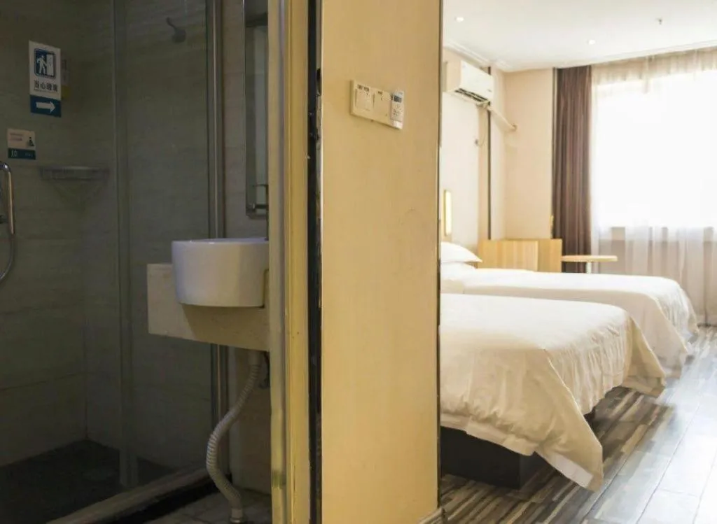 Bed in Jtour Inn Wuhan Hankou Railway East Plaza