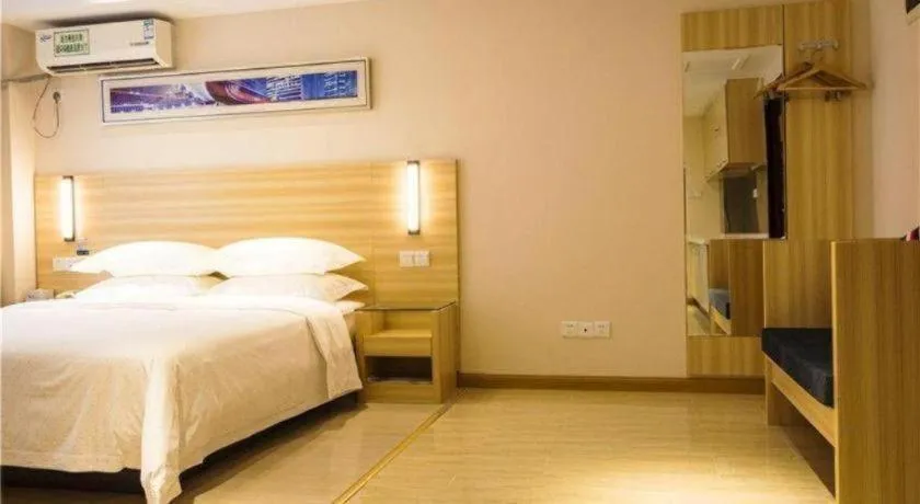 Bed in Jtour Inn Wuhan Hankou Railway East Plaza