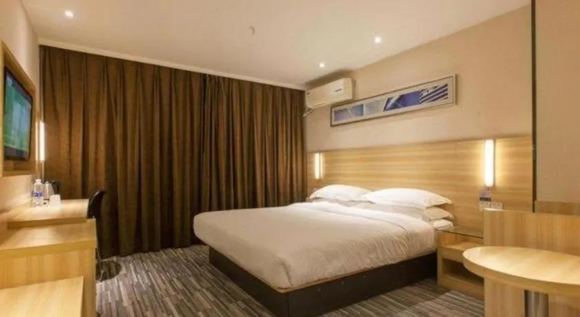 Bed in Jtour Inn Wuhan Hankou Railway East Plaza