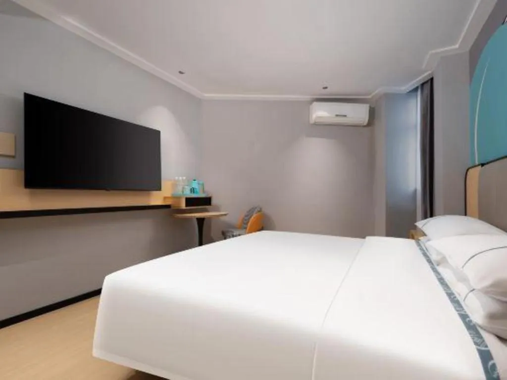 Bed in City Comfort Inn Wuhan Dongwu Avenue Light Rail Station