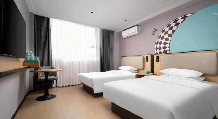 Bed in City Comfort Inn Wuhan Dongwu Avenue Light Rail Station