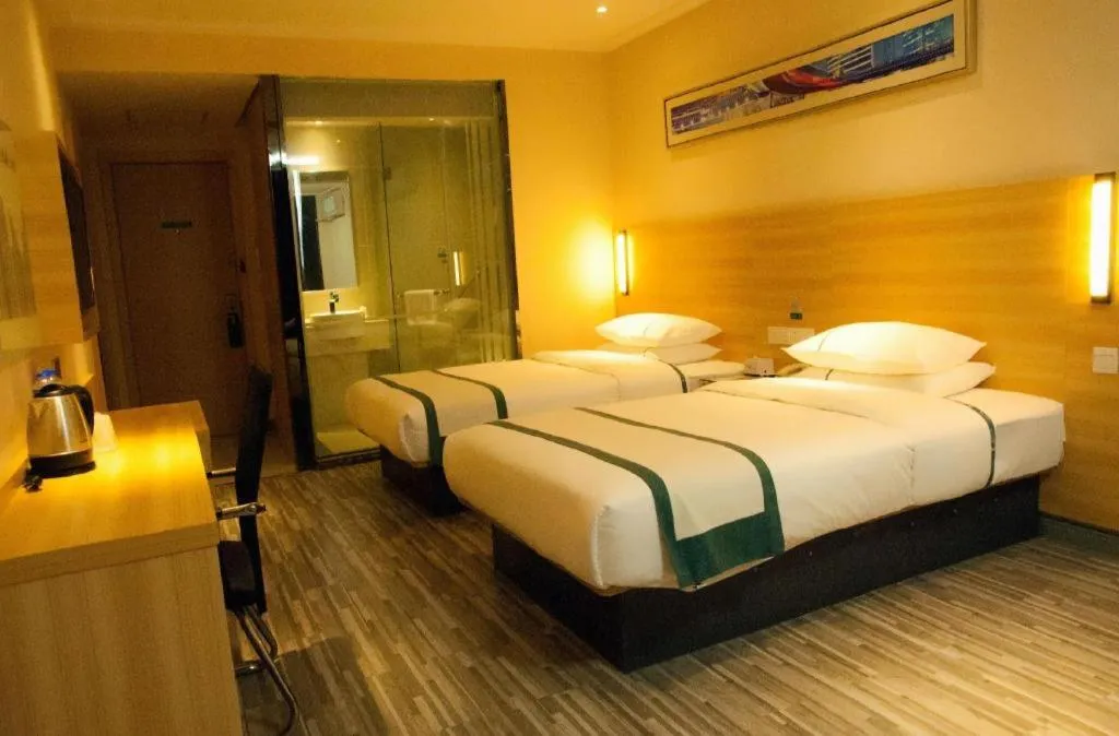 Bed in City Comfort Inn Wuhan Dongwu Avenue Light Rail Station