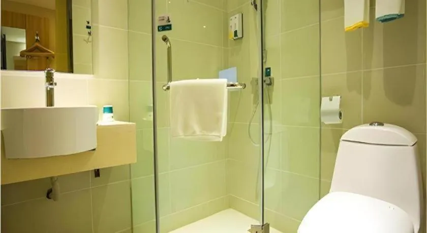 City Comfort Inn Wuhan Dongwu Avenue Light Rail Station