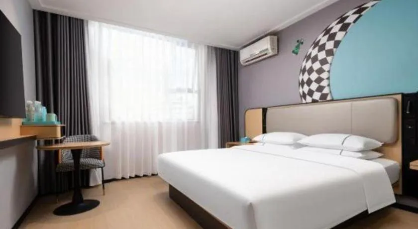 Bed in City Comfort Inn Wuhan Dongwu Avenue Light Rail Station