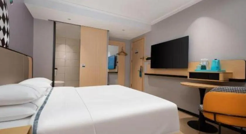 Bed in City Comfort Inn Wuhan Dongwu Avenue Light Rail Station