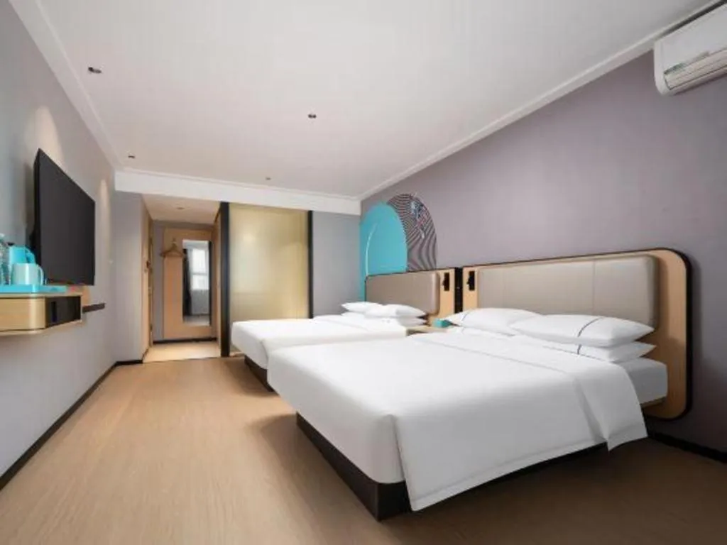 Bed in City Comfort Inn Wuhan Dongwu Avenue Light Rail Station