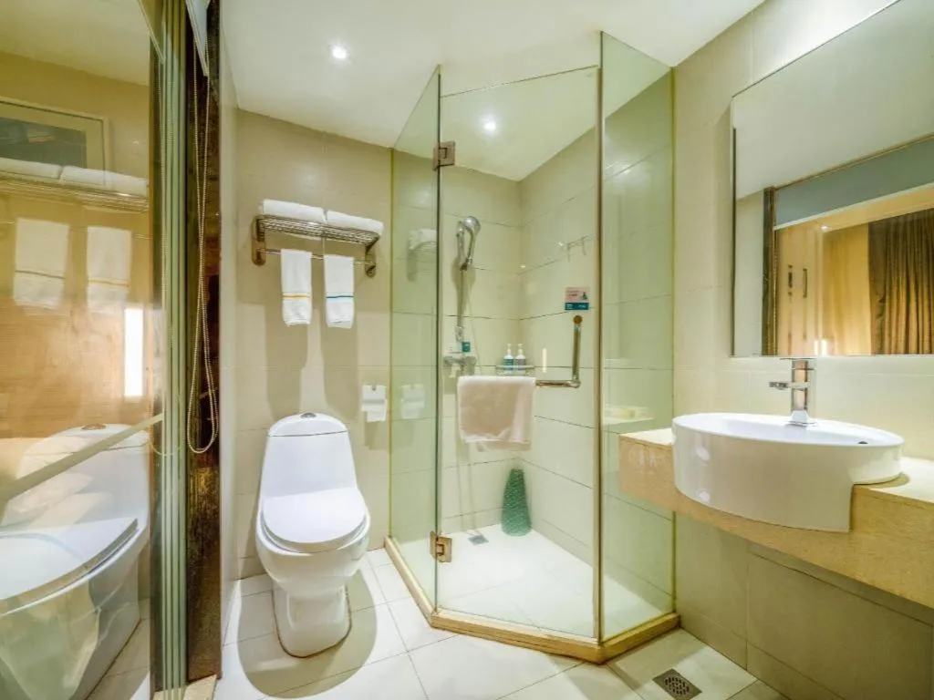 City Comfort Inn Wuhan Dongwu Avenue Light Rail Station