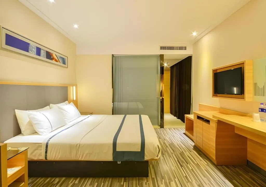 Bed in City Comfort Inn Xiao'gan City Beijing Road