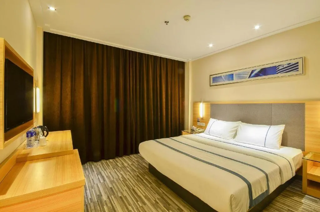 Bed in City Comfort Inn Xiao'gan City Beijing Road