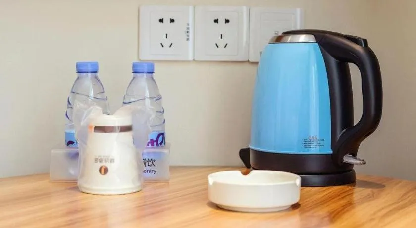 JTOUR Inn Hechi Yizhou Municipal Central Plaza