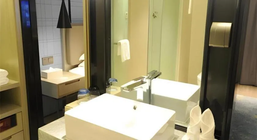 Echarm Hotel Nanning Chaoyang Square River View