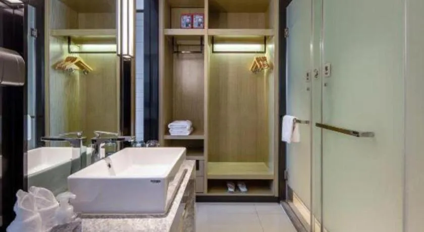 Bed in Echarm Hotel Nanning Chaoyang Square River View