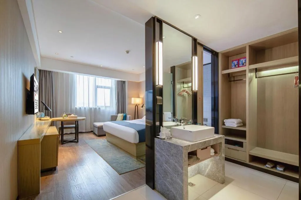 Bed in Echarm Hotel Nanning Chaoyang Square River View