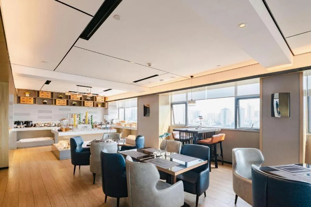 Echarm Hotel Nanning Chaoyang Square River View