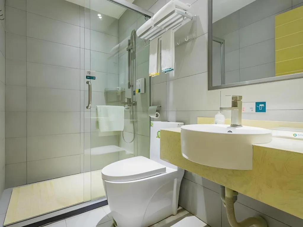 City Comfort Inn Guangzhou Shangxiajiu Hualin Temple Chenjiaci Metro Station