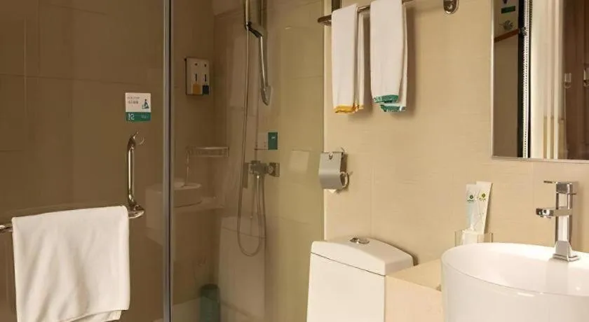 City Comfort Inn Guangzhou Shangxiajiu Hualin Temple Chenjiaci Metro Station