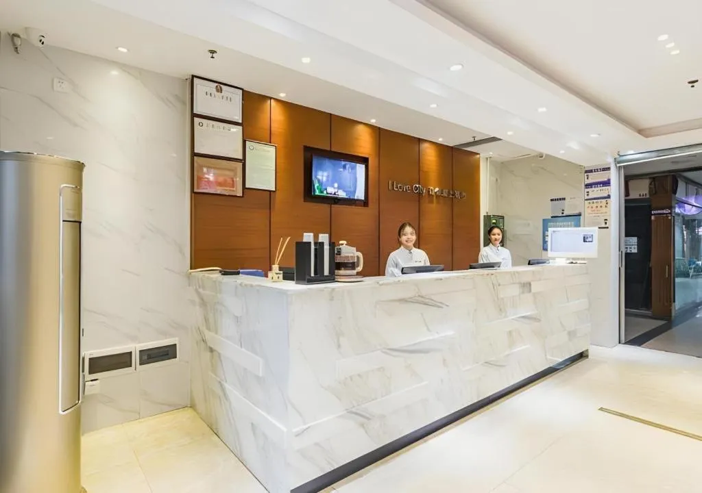 City Comfort Inn Guangzhou Shangxiajiu Hualin Temple Chenjiaci Metro Station