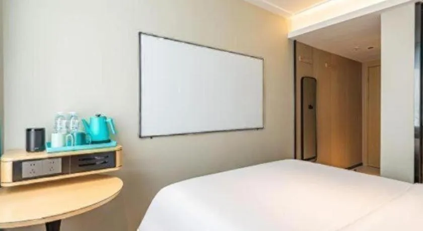 Bed in City Comfort Inn Wuhan Huangxiaohe Road Huaqiao